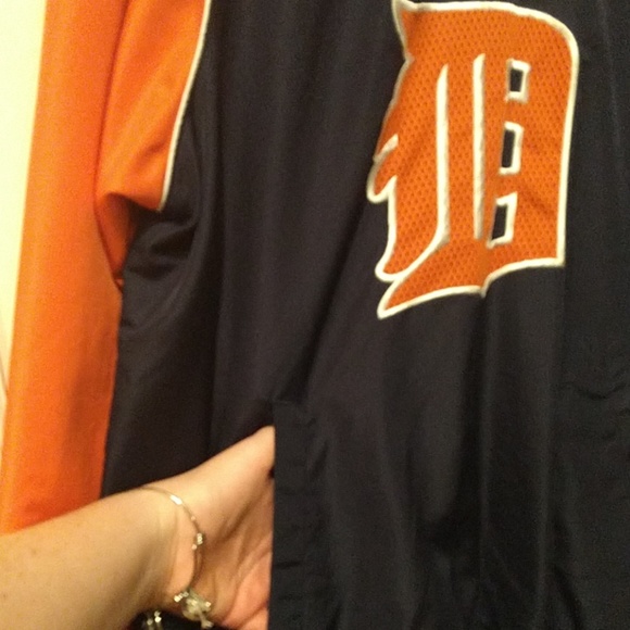Detroit Tigers pullover - Picture 3 of 4